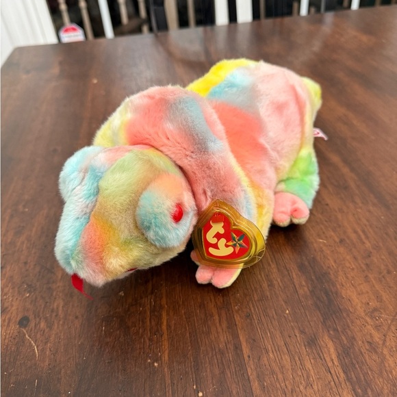 Ty Classic Buddy Rainbow the Chameleon NWT Plush Stuffed Animal - Picture 8 of 8
